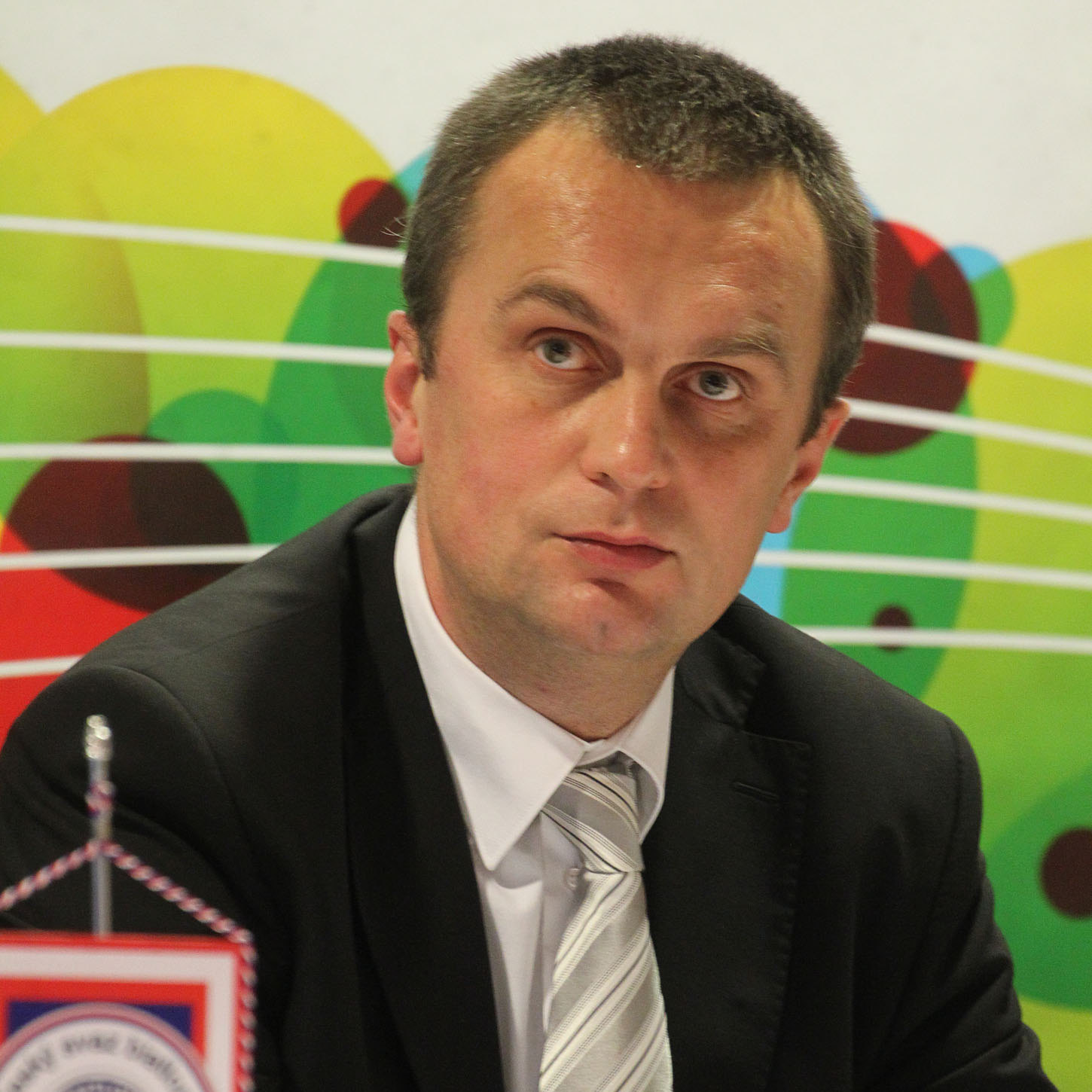 řečníci